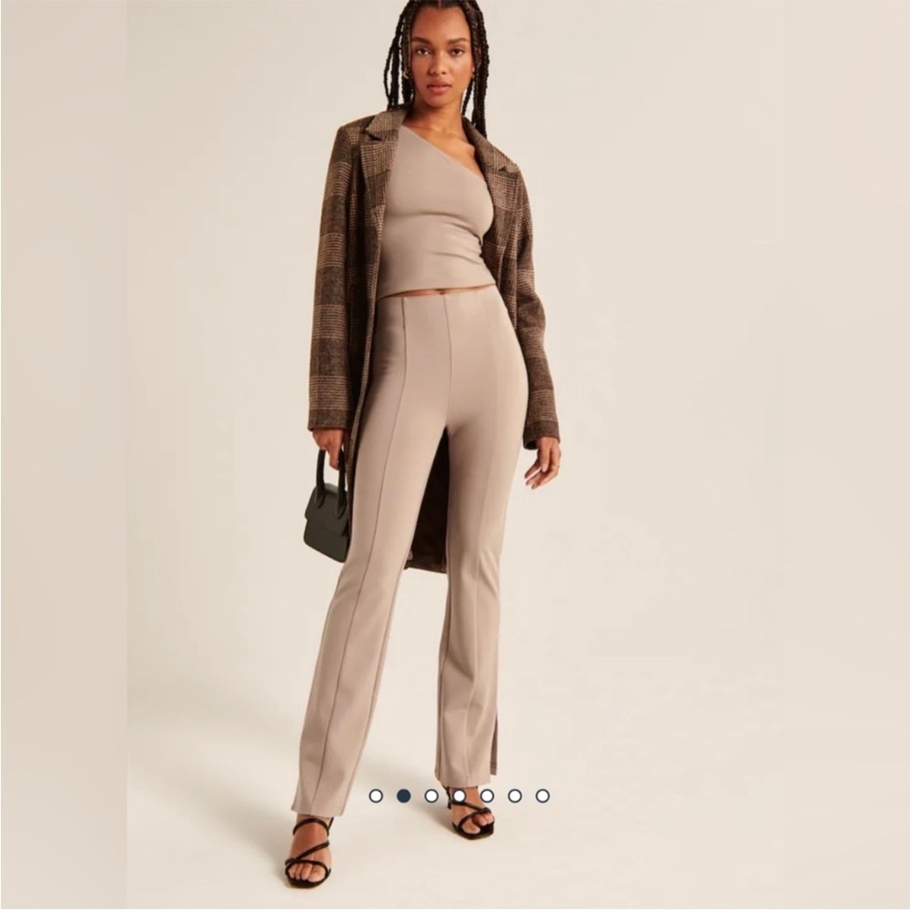 Abercrombie & Fitch - Women’s Ponte Split Hem Slim Fit